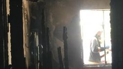 Mersin'de cinnet getiren şahıs evi ateşe verdi