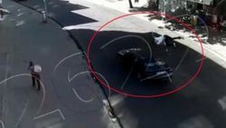 Bingöl'de otomobilin feci şekilde çarptığı yaya hayatını kaybetti