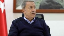 Bakan Akar: S-400 süreci önümüzdeki günlerde devam edecek