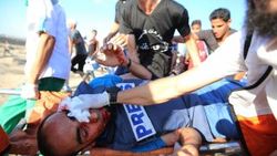 İsrail askerleri Gazze sınırında 17 kişiyi yaraladı