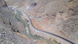 Çatışmada yaralanan PKK'lı terörist, Zap Suyu'na atladı