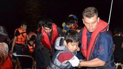 Ayvalık’ta 46 kaçak göçmen yakalandı