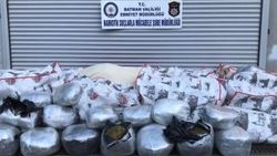 1 ton esrarla yakalanan tır sürücüsü tutuklandı
