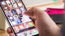 Rusya, telefonlarda yerli yazılımın kullanılmasını istiyor