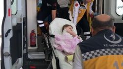 Tatilden dönen aile kaza yaptı, anne öldü