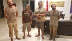 Nijerya'da kurtarılan 4 Türk vatandaşı büyükelçilikte