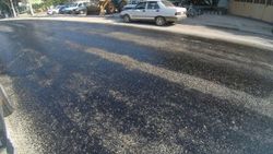 Denizli'de sıcaklar asfalt eritti