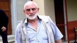 Kestiği ağacın altında kalarak hayatını kaybetti