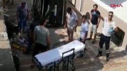 Arabayla 3 metre yükseklikten site bahçesine uçtu