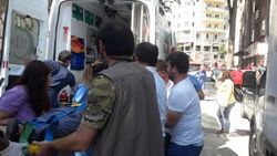 Bilecik'te üzerine cam parçası düşen kadın yaralandı