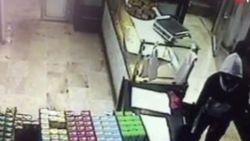 İstanbul'da fırın çalışanları hırsızları umursamadı