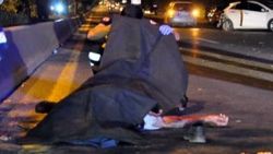 Ankara'da iki otomobilin çarptığı kişi hayatını kaybetti