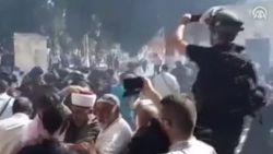 İsrail polisinden bayram sabahı Filistinlilere saldırı