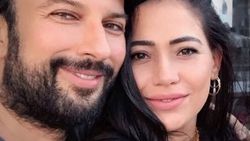 Tarkan hem bayramı hem eşinin doğum gününü kutladı