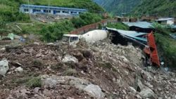 Çin'de heyelan: 17 kayıp