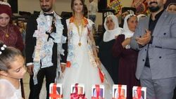 Mardin'de ağabeyden evlenen kardeşine 5 adet telefon