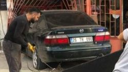 Eskişehir'de bir araç markete daldı