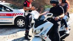 Muğla'da kasksız sürücülere 113 bin TL ceza kesildi