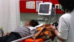 Endonezya'da eşini boynundan ısırarak öldürdü