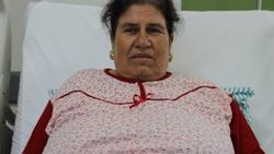 Manisa'da bir kadının karnından 7 kiloluk kitle çıktı