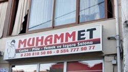Manisa'da tepkiler yüzünden tabela kaldırıldı