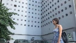 2018 yılında öldürülen kadınlar için 440 ayakkabı asıldı