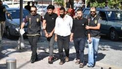 Malatya'da dolandırıcılar altınlarla yakalandılar