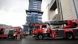 Bayrampaşa'da otel yangını
