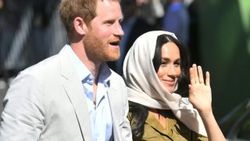 Meghan Markle Afrika'da cami ziyaret etti