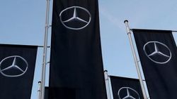 Alman otomobil devine 870 milyon euro para cezası