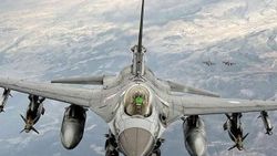Türk jetleri Suriye hava sahasında uçuş yaptı