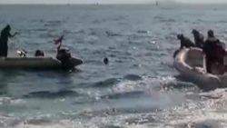 Kadıköy'de bir kadın, vapurdan denize atladı