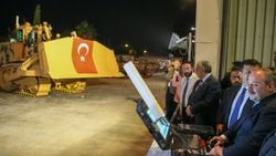 Harekata insansız zırhlı iş makineleri yardım edecek