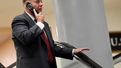 ABD Senatörü Rus telefon şakacıları tarafından kandırıldı