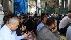 Eyüp Sultan Camisi'nden Mehmetçik'e dua
