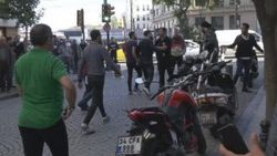 Sirkeci'de cep telefonu kavgasına ilginç müdahale