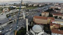 Avcılar’da minareleri sökülen cami havadan görüntülendi