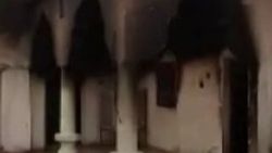 Tel Abyad'da YPG/PKK sivil evlerini yaktı