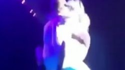 Lady Gaga, sahneden düştü