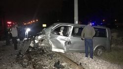 Kütahya'da raybüs, minibüse çarptı