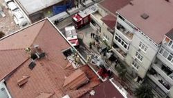 Sultangazi'de korkutan yangın