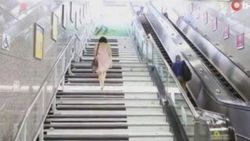 Çin metrosundaki basamaklar piyano tuşlarına dönüştü