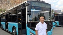 Antalya'da bir şoför, turistin unuttuğu parayı teslim etti