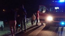 Van'da askerleri taşıyan bir midibüs devrildi