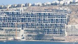 Bodrum'da kaçak yapıların yıkımında sona doğru
