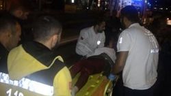 İstanbul'da bir anda yola atlayan genç kıza araç çarptı