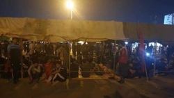 Bağdat'ta protestocular oturma eylemine başladı