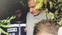 Sevgilisini taciz eden komşusunu öldürüp bahçeye gömdü