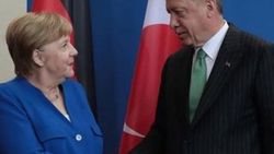 Erdoğan Merkel'le görüştü
