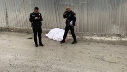 Kadıköy'de kamyonun altında kalarak hayatını kaybetti
